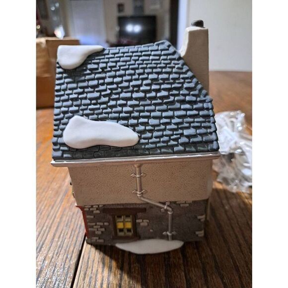 Vintage 1995 Dept 56 Dickens Village Morston Steak Kidney Pie Christmas Building - Picture 6 of 8